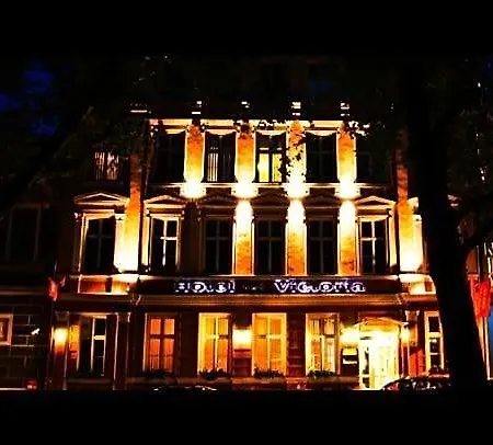 Victoria Hotel